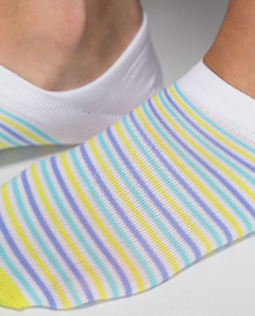 Lululemon Women's Run For Sun Sock - 2x2 Stripe Antidote