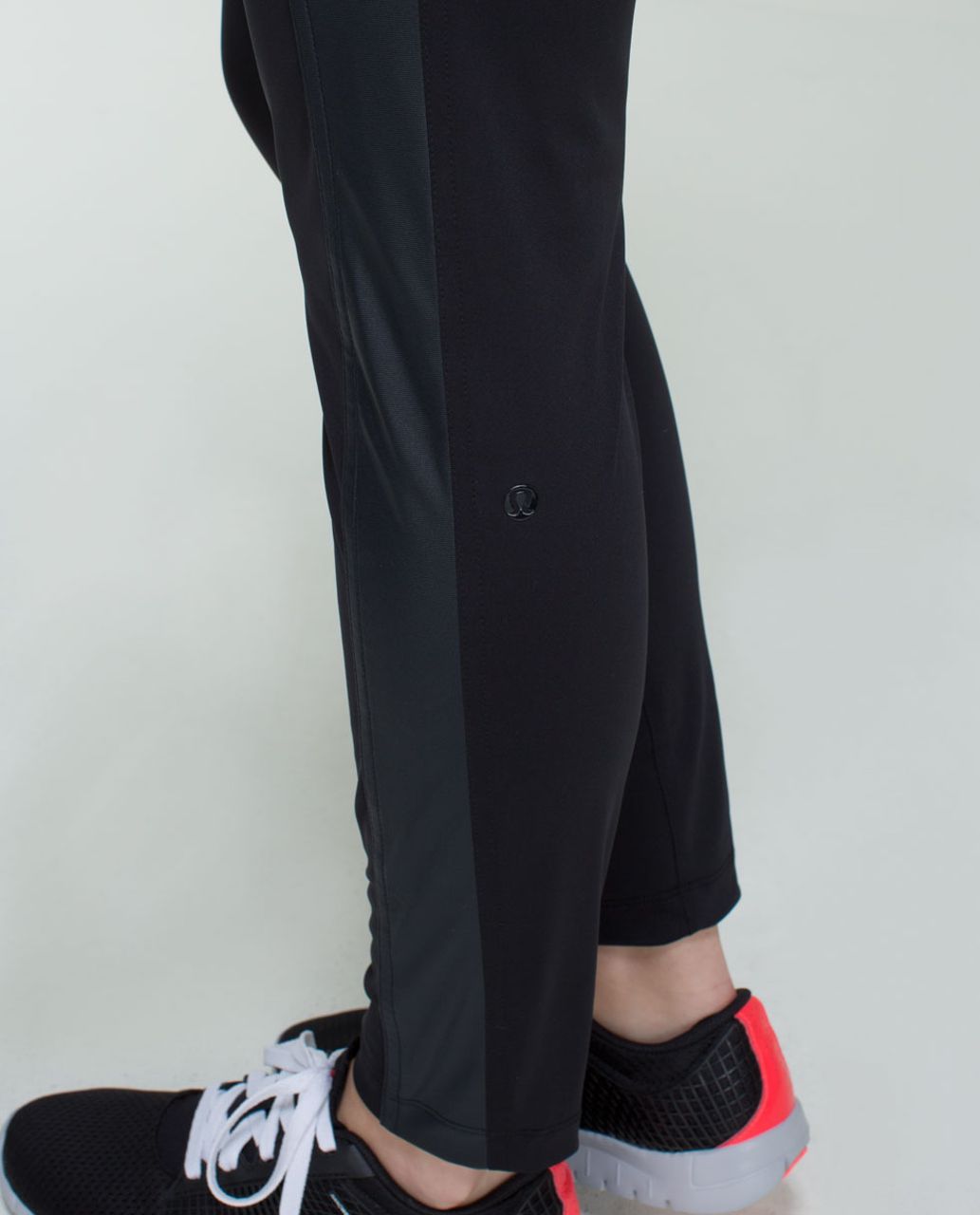 Lululemon Here To There Pant - Black - lulu fanatics