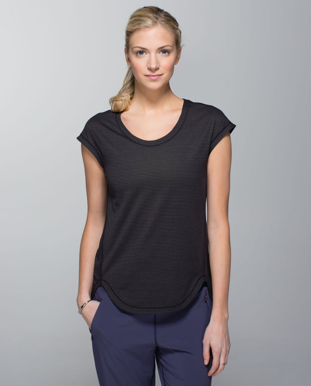 Lululemon Runamuck Tee - Black