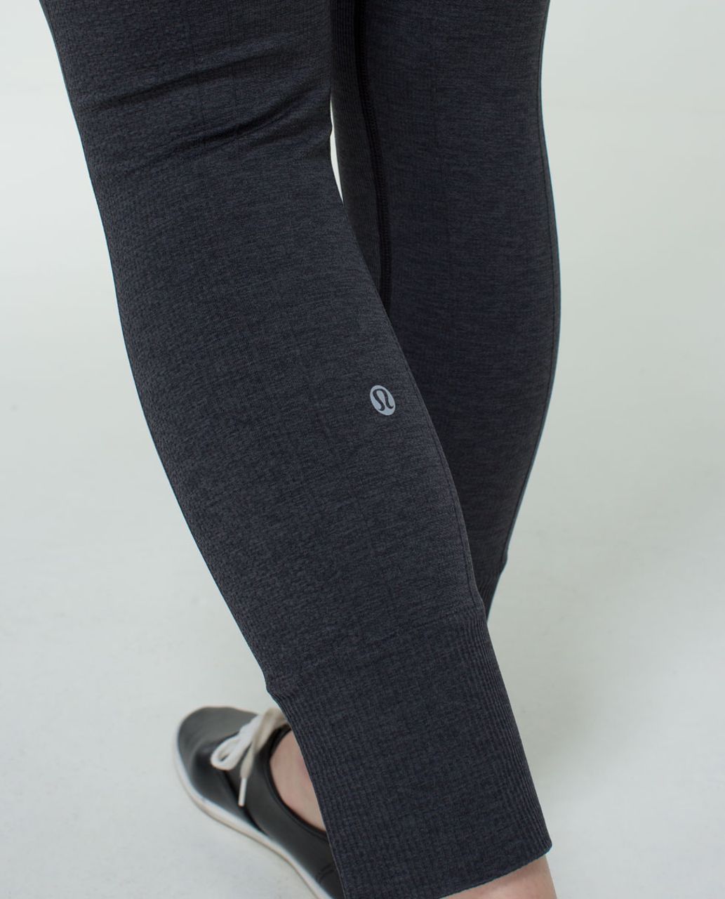 Lululemon Ebb To Street Seamless Black Speckled Leggings 4