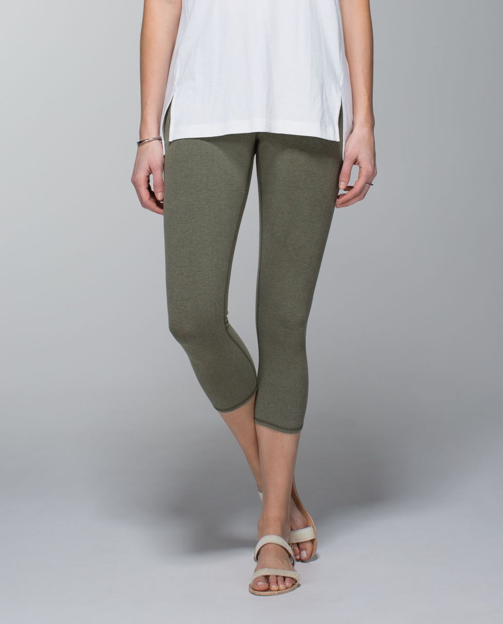 Lululemon Wunder Under Crop (Roll Down) *Cotton - Heathered Fatigue Green