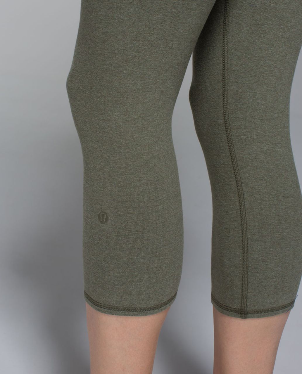 Lululemon Wunder Under Crop (Roll Down) *Cotton - Heathered Fatigue Green