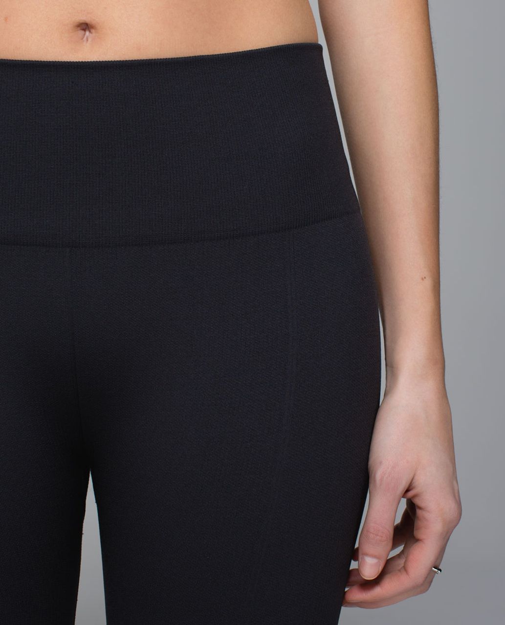 Lululemon In The Flow Crop II *Pattern - Black