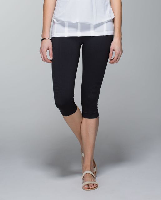 lululemon athletica, Pants & Jumpsuits, Lululemonin The Flow Crop Ii  Seamless Leggings Heathered Deep Coal Black