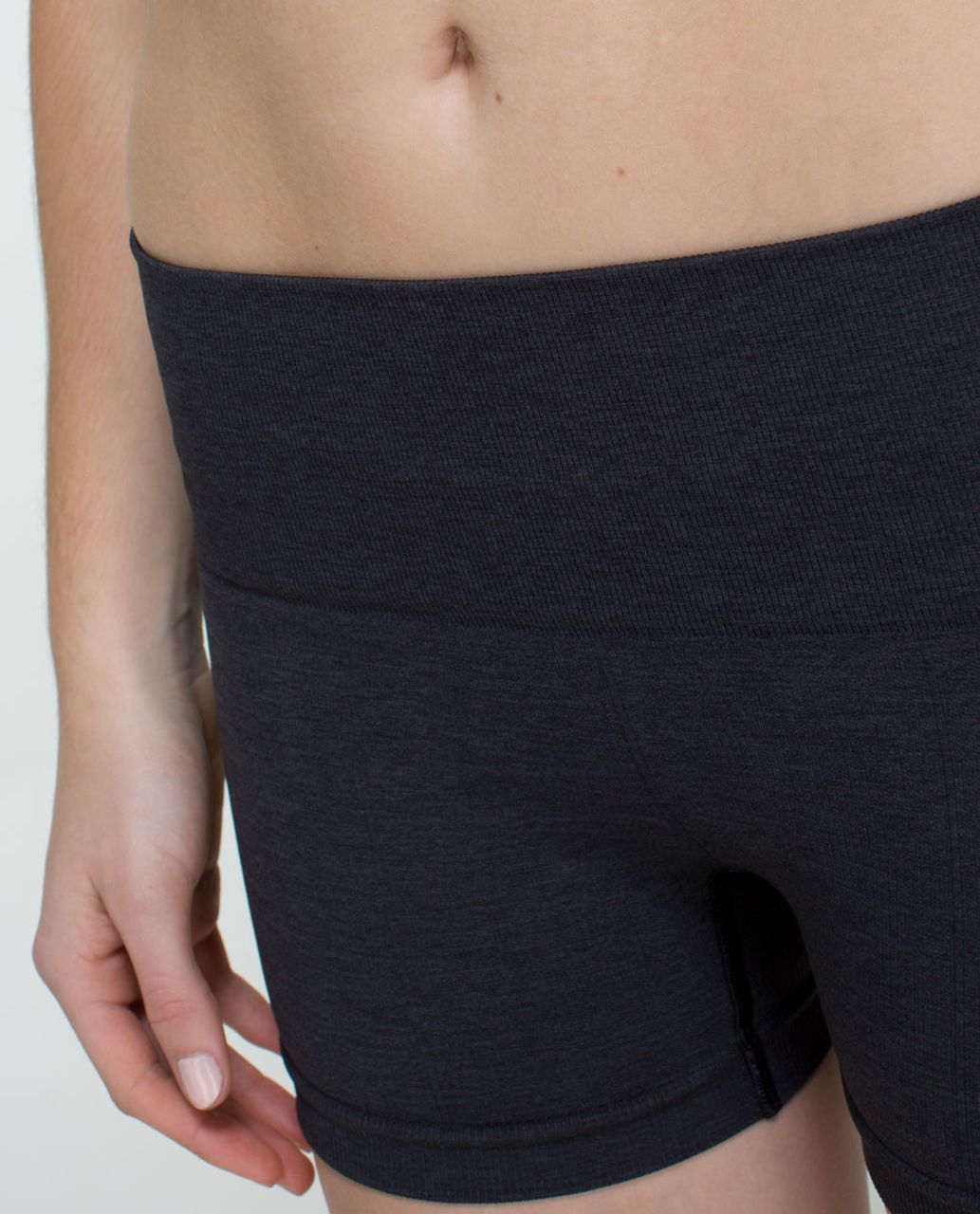 Lululemon In The Flow Short II - Heathered Black