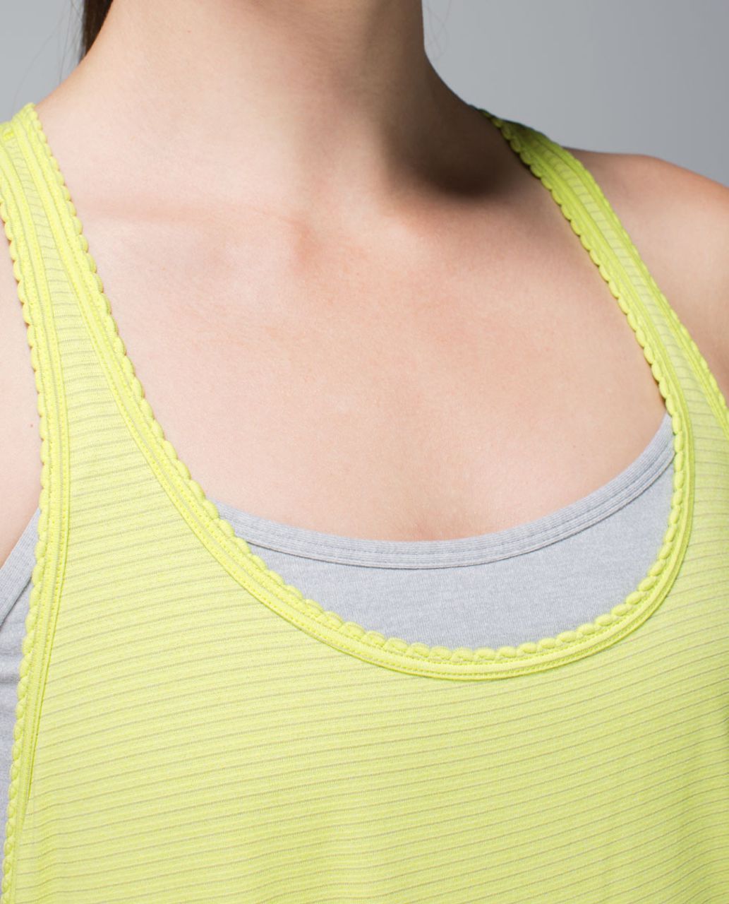 Lululemon 105 F Singlet *Silver - Heathered Antidote