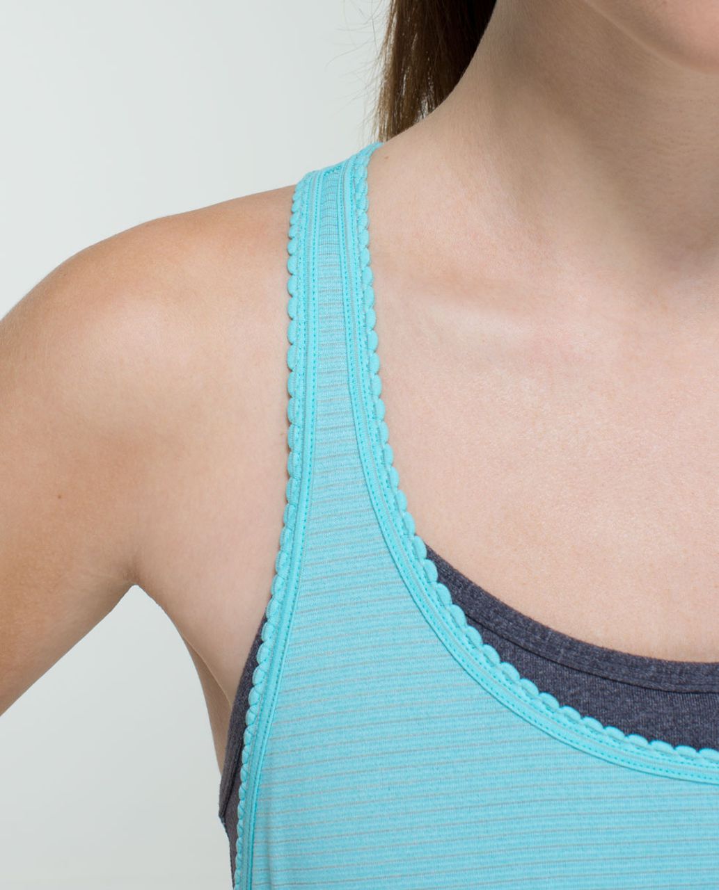 Lululemon 105 F Singlet *Silver - Heathered Angel Blue