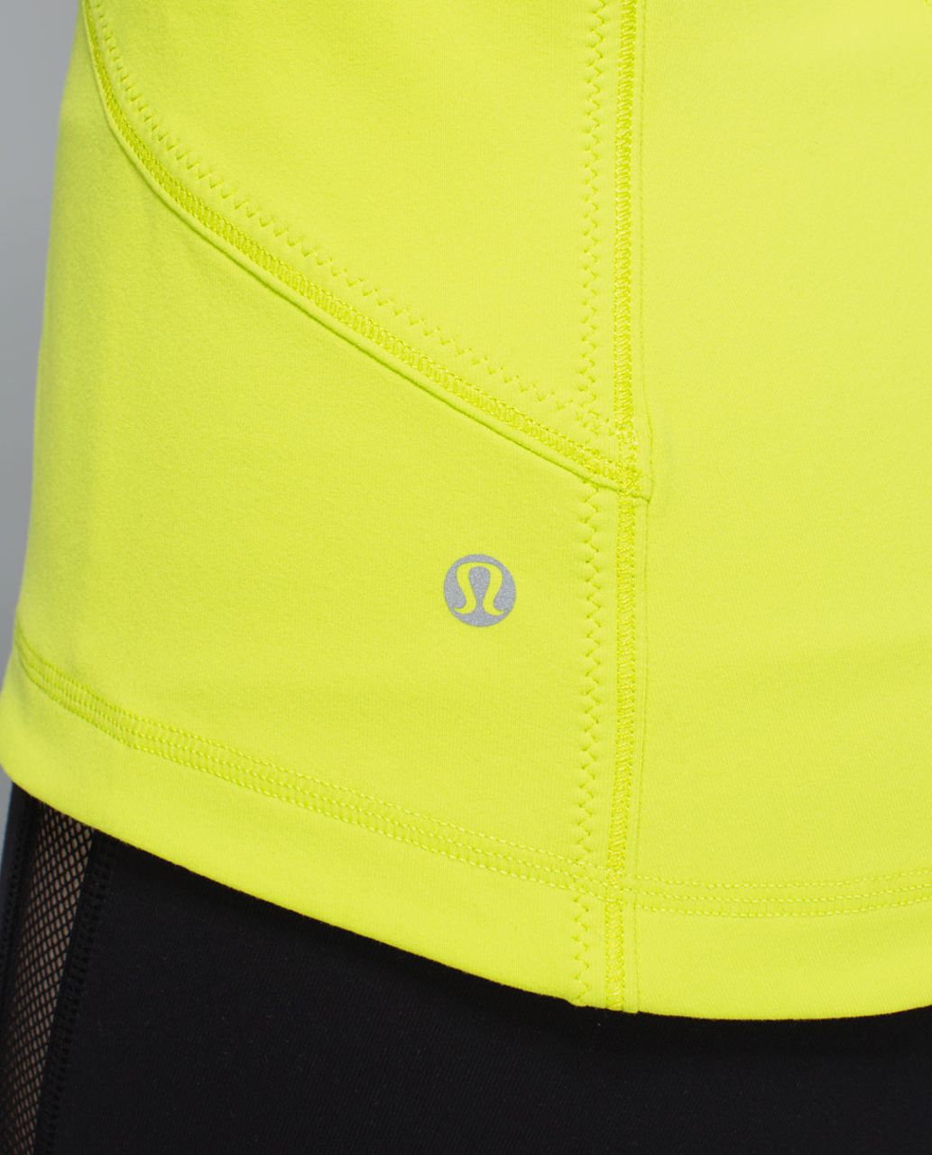 Lululemon Forme Jacket *Cuffins - Antidote