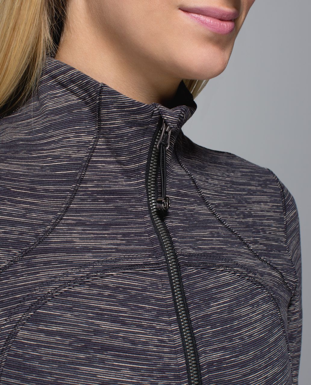 Lululemon Forme Jacket *Cuffins - Wee Are From Space Black Cashew