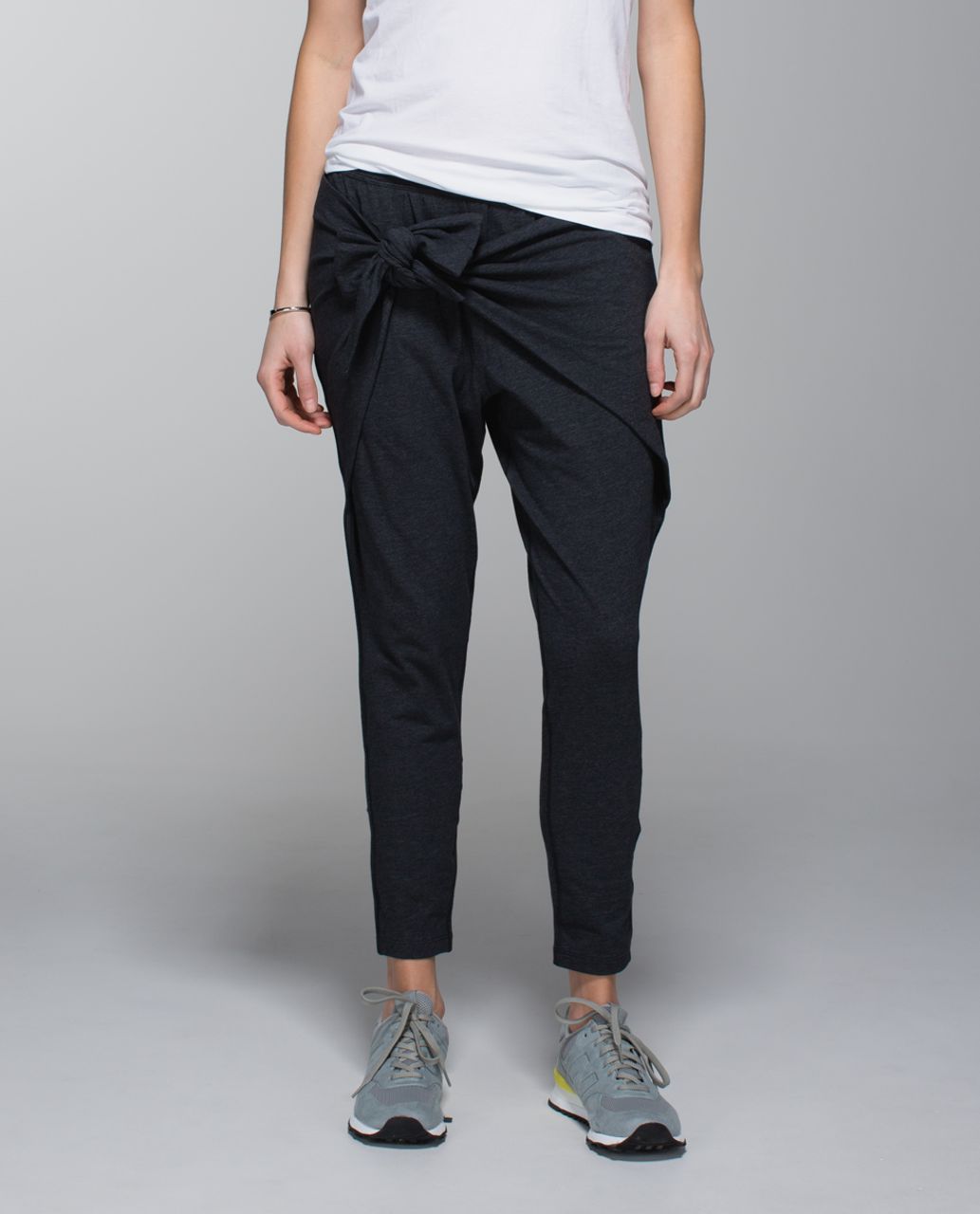 Lululemon Tie One On Pant - Heathered Black - lulu fanatics