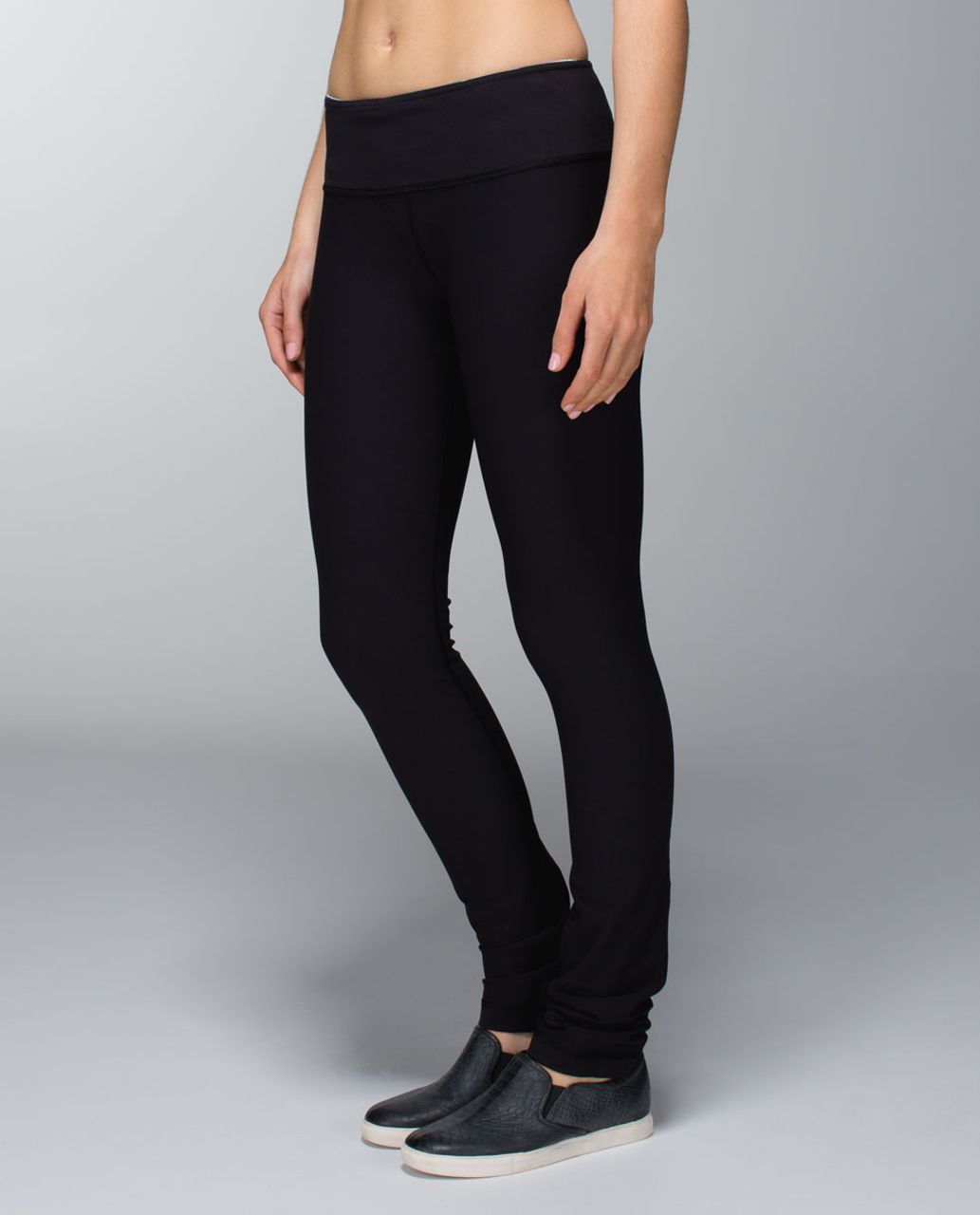 Lululemon Skinny Groove Pant *Full-On Luon - Black / Quilt Spring 14-17