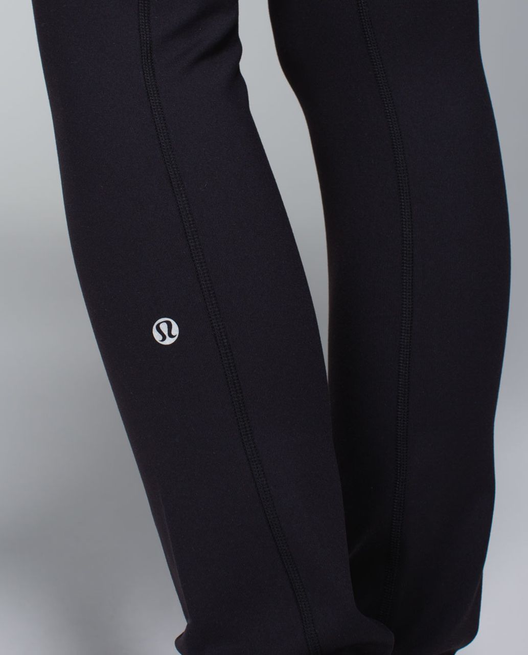 Lululemon Skinny Groove Pant *Full-On Luon - Black / Quilt Spring 14-17