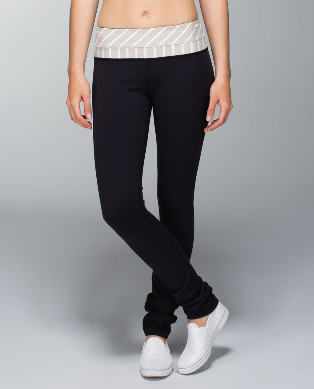 Lululemon Skinny Groove Pant *Full-On Luon - Black / Deauville Stripe  Heathered Cashew White / Black - lulu fanatics