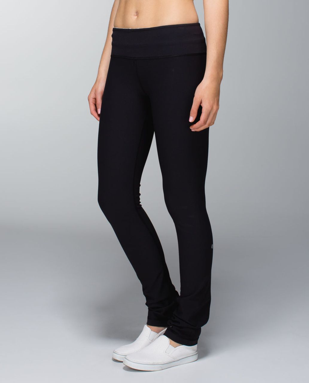 Lululemon Skinny Groove Pant *Full-On Luon - Black / Deauville Stripe Heathered Cashew White / Black