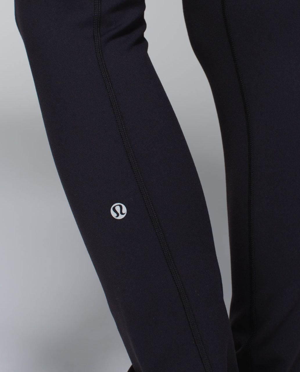 Lululemon Skinny Groove Pant *Full-On Luon - Black / Quilt Spring 14-18