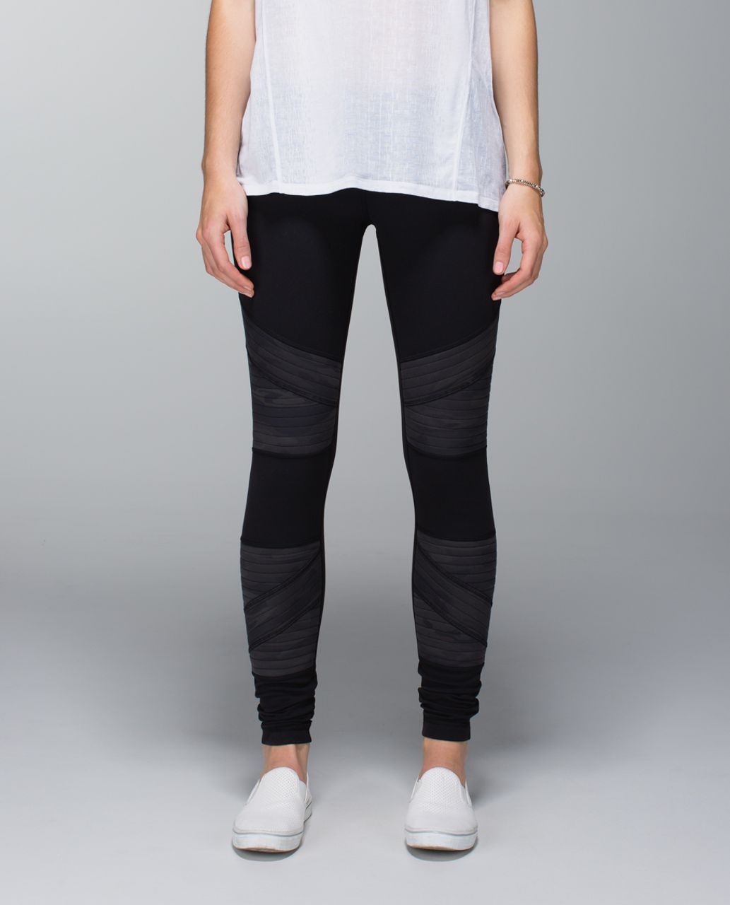 Lululemon Size 0 Black Camo Leggings - $60 (50% Off Retail) - From Reagan