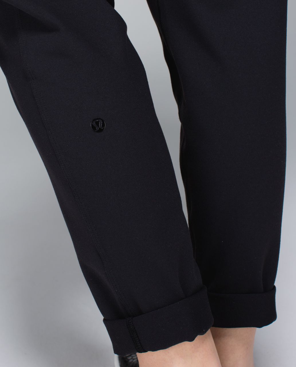 Lululemon Trouser Pant - Black - lulu fanatics