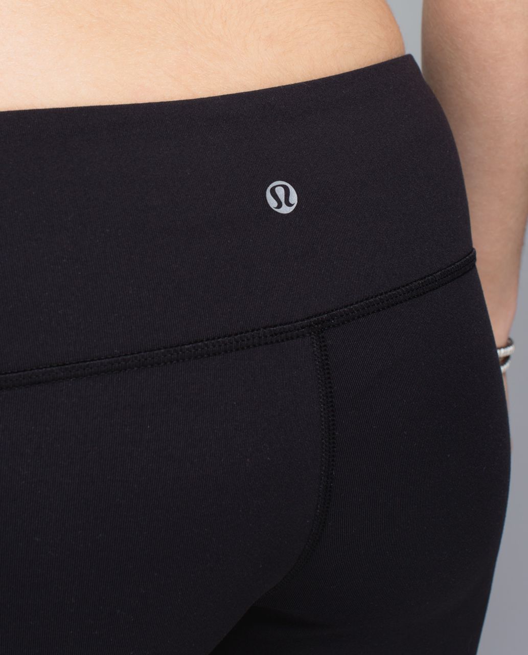 Lululemon Rocket Tight - Black - lulu fanatics