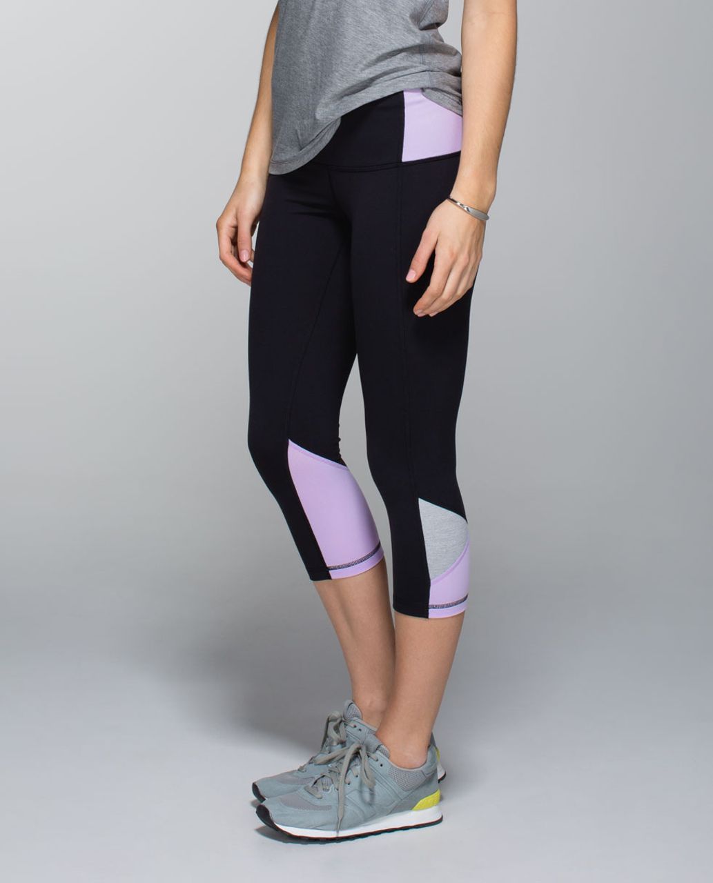 Lululemon Embody Crop *Full-On Luon - Black / Pretty Purple / Heathered Medium Grey