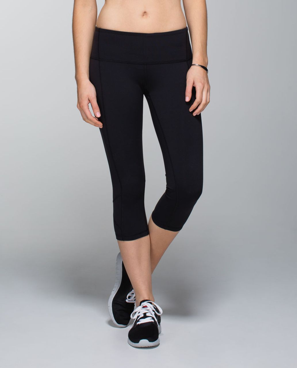 Lululemon Embody Crop *Full-On Luon - Black