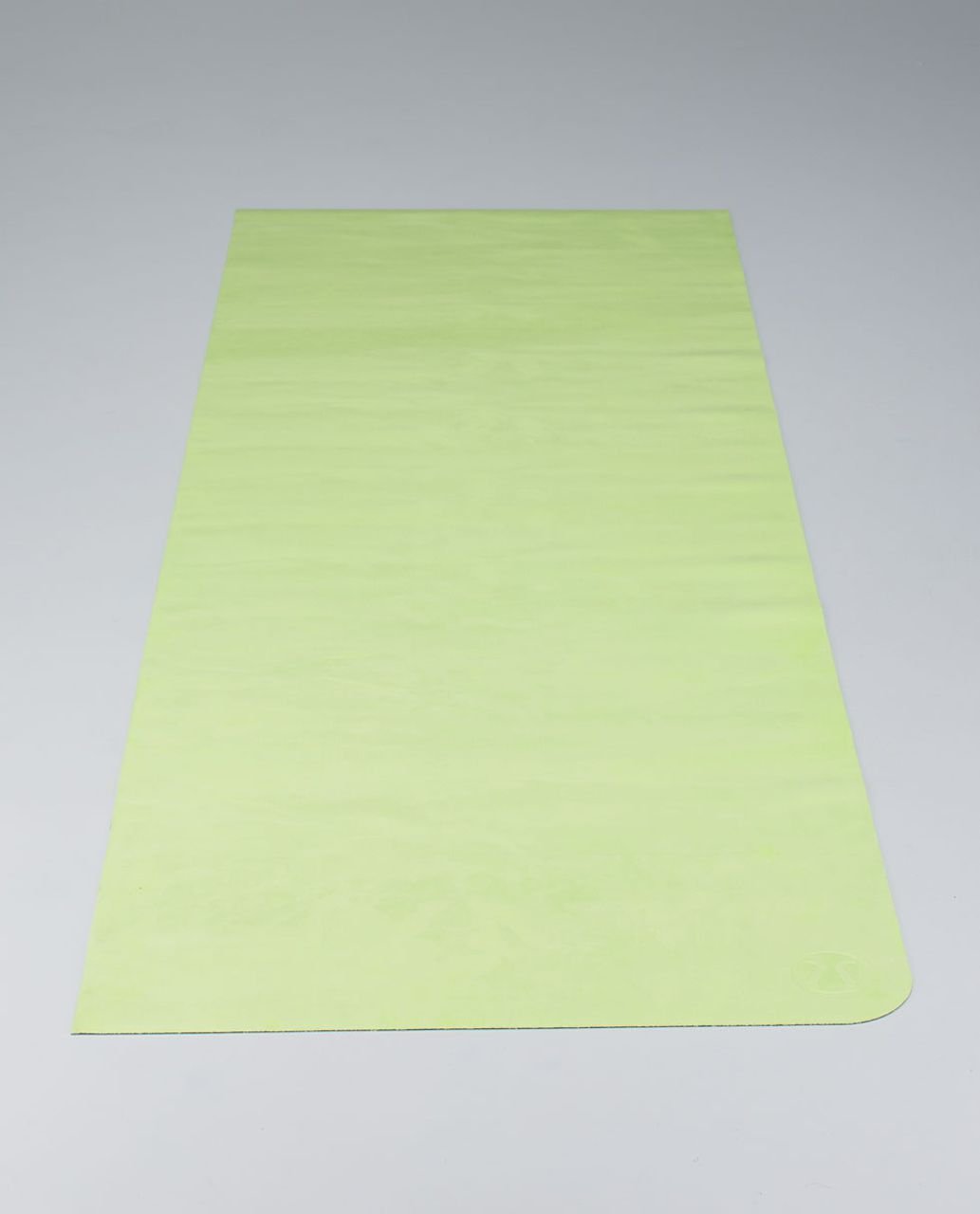 Lululemon The Hot (Towel) Mat - Clear Mint / Deep Coal