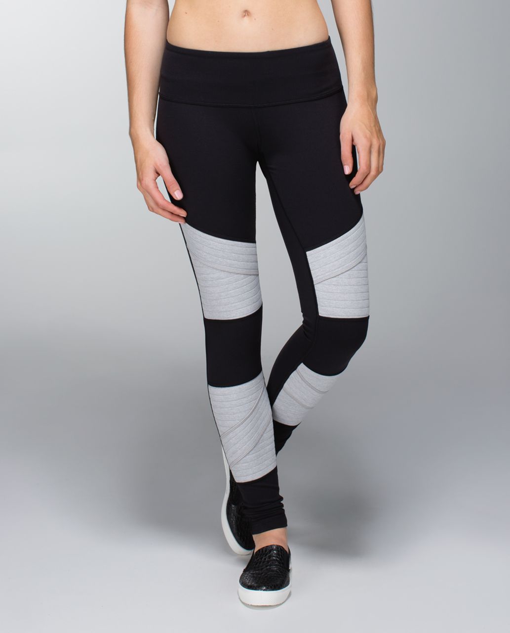 Lululemon Rocket Tight - Black 