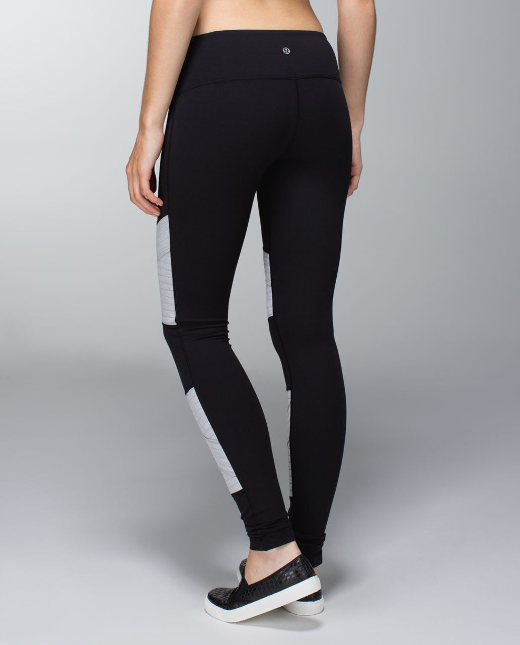 Lululemon Speed Tight II - Parallel Stripe Black White / Black - lulu  fanatics