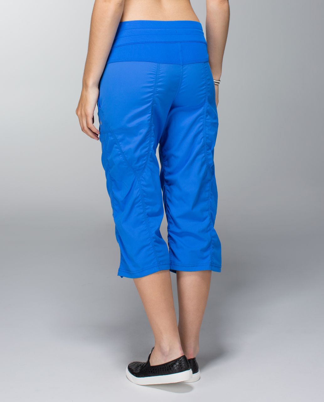 Lululemon Studio Crop *No Liner - Pipe Dream Blue