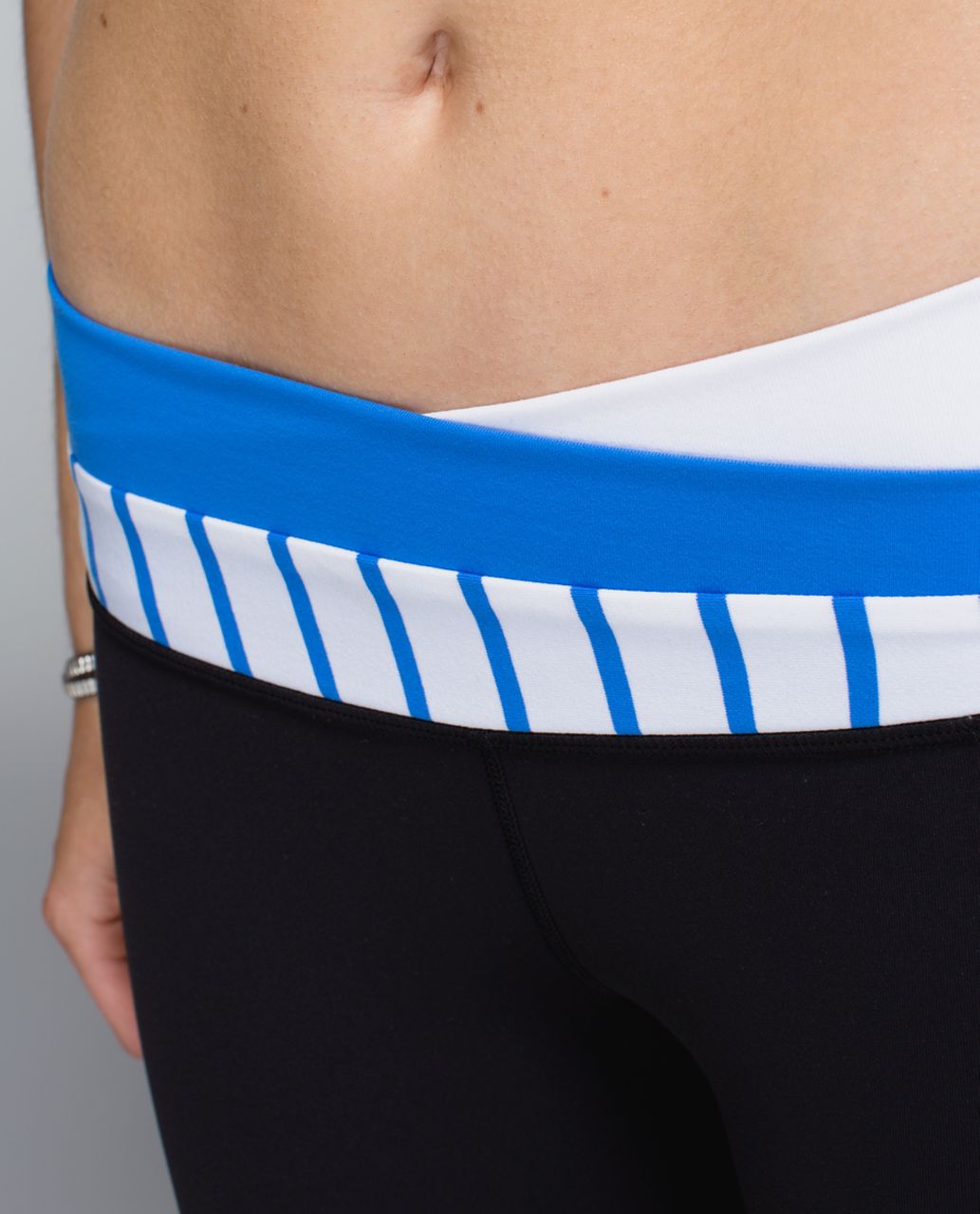 Lululemon Astro Pant *Full-On Luon (Regular) - Black / Deauville Stripe Pipe Dream Blue White / Pipe Dream Blue