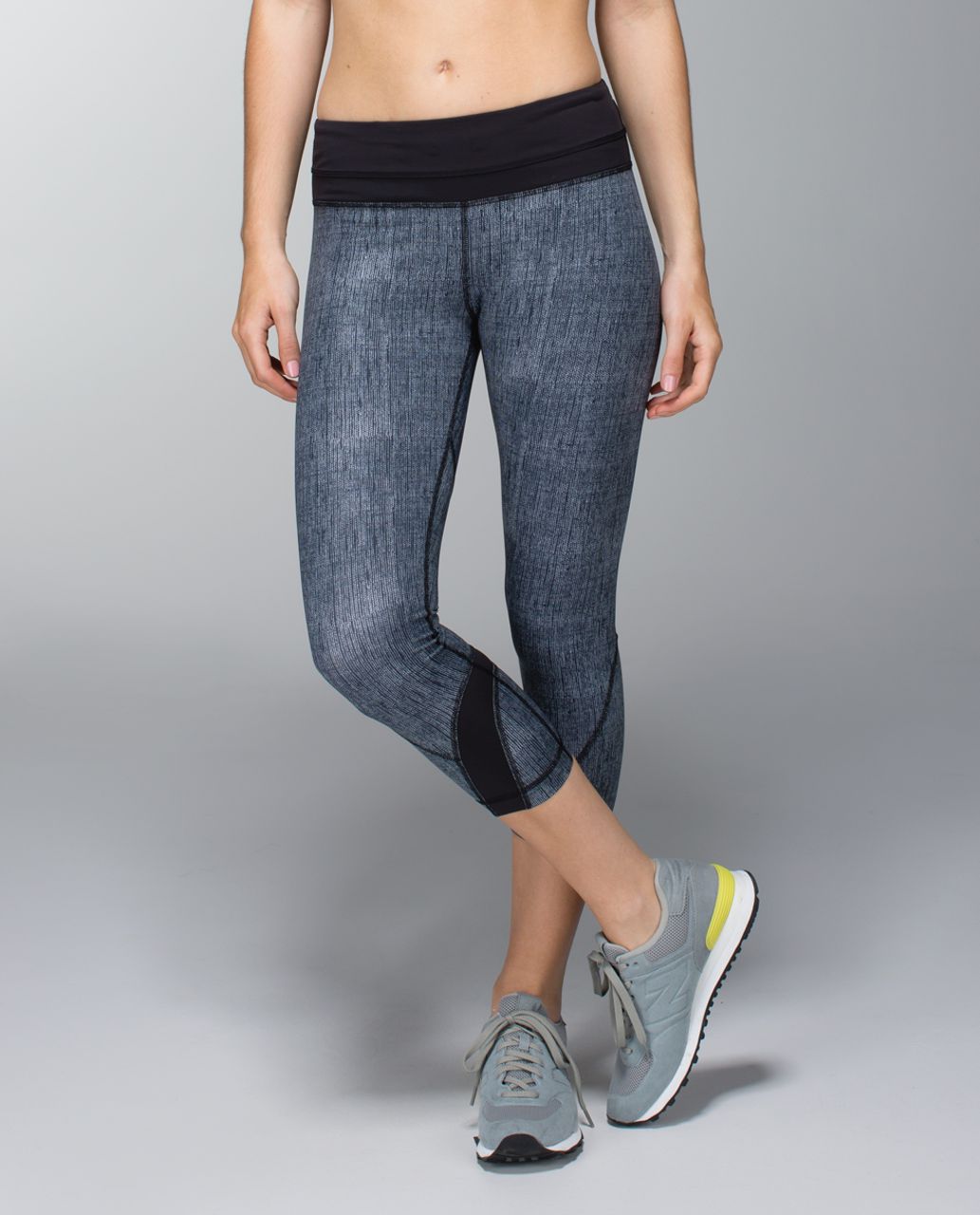 Lululemon Run Inspire Crop II Sashiko Reflective Black Mesh Blue