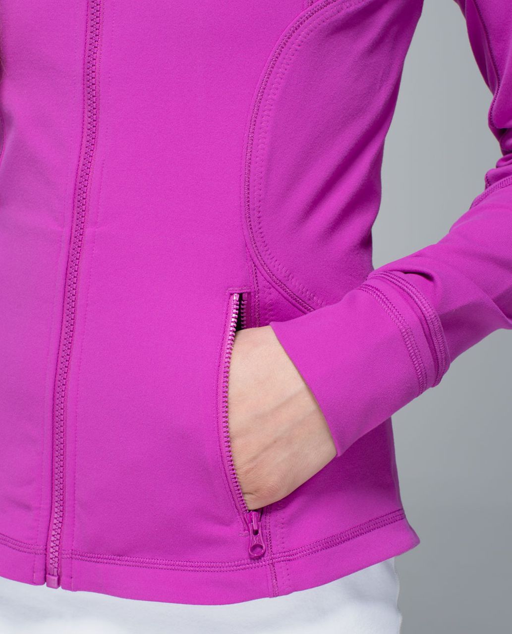 Lululemon Forme Jacket *Cuffins - Ultra Violet