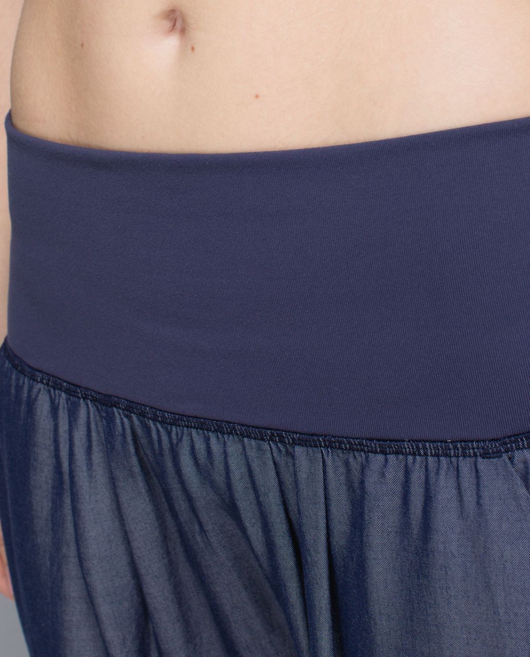 Lululemon Post Power Crop - Cadet Blue