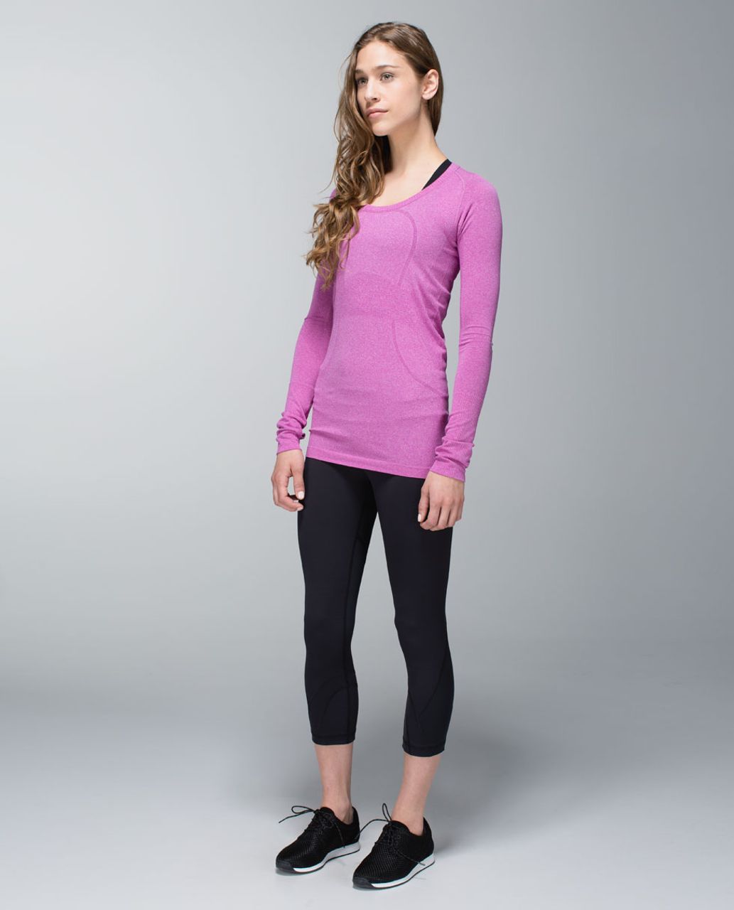 Lululemon Run: Swiftly Tech Long Sleeve Scoop - Heathered Ultra Violet -  lulu fanatics