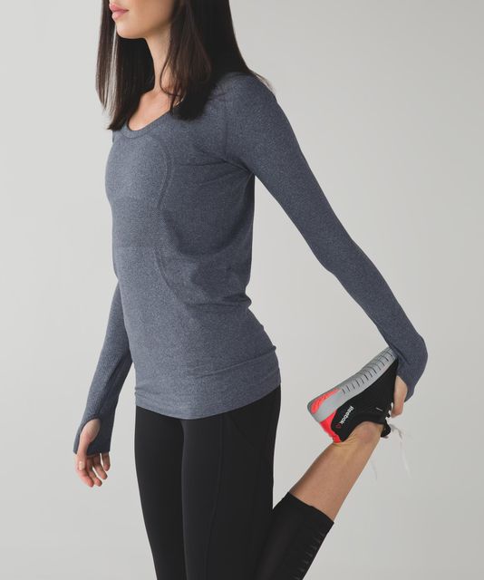 Lululemon Run: Swiftly Tech Long Sleeve Scoop *Ruched - Heathered Pow ...