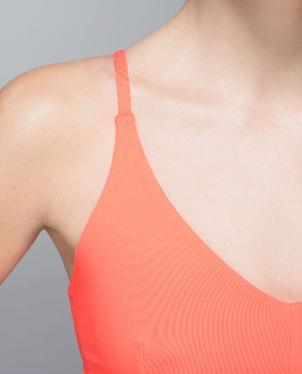 Lululemon Solo Bra *Light Luon - Very Light Flare