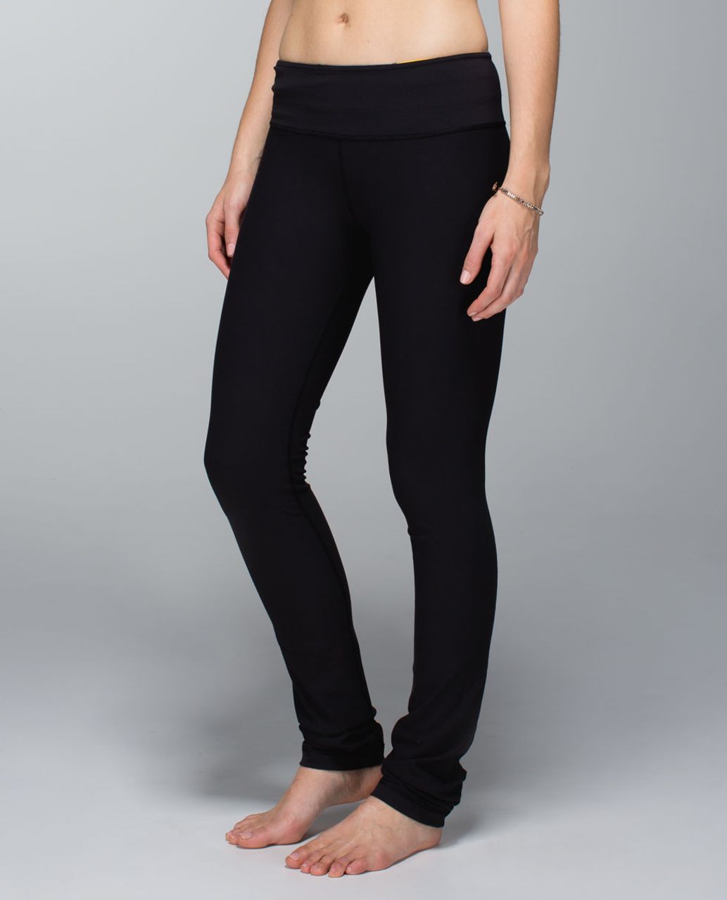 Lululemon Skinny Groove Pant *Full-On Luon - Black / Su14 Quilt 5