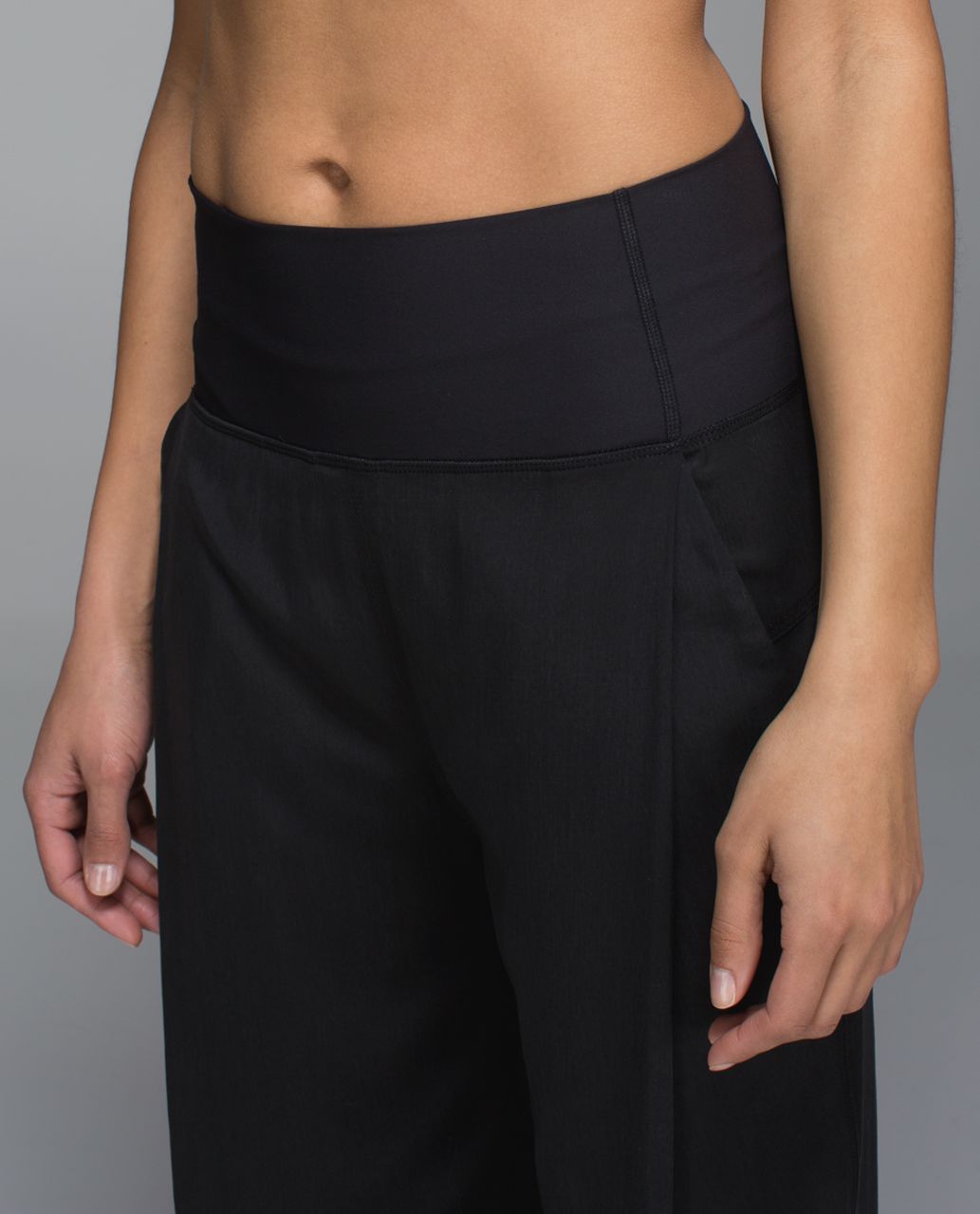 Lululemon Tranquility Pant - Black