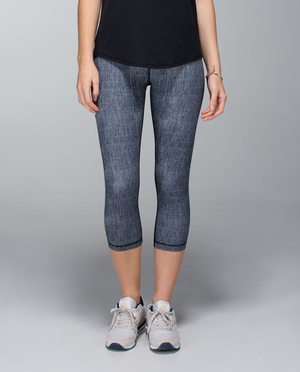 Lululemon Wunder Under Crop *Full-On Luxtreme - Burlap Texture Black Dune / Black