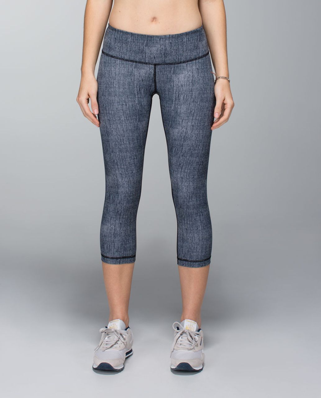 Lululemon Wunder Under Crop *Full-On Luxtreme - Burlap Texture Black Dune / Black