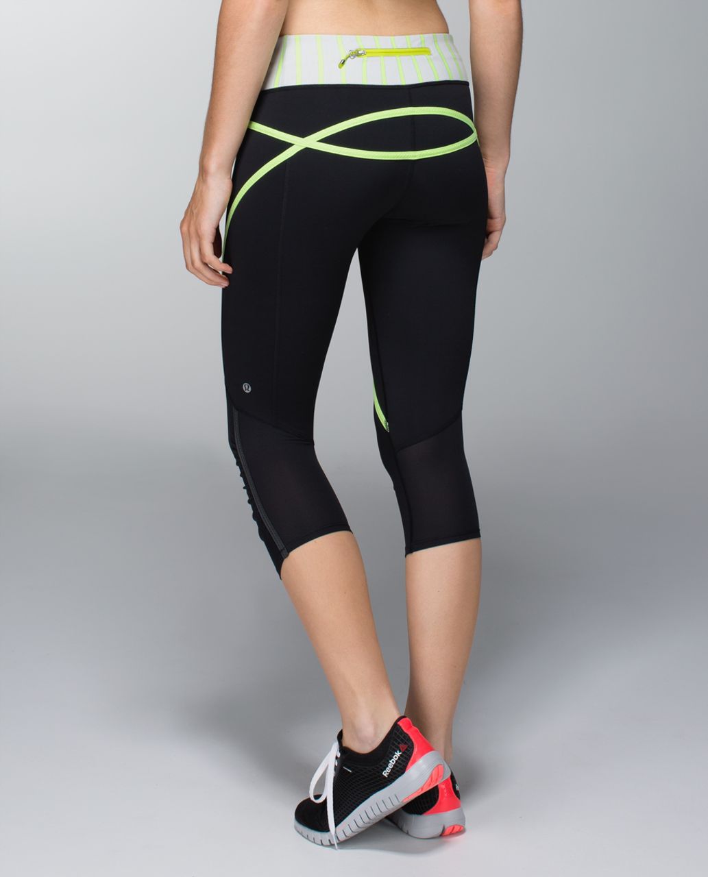 Lululemon Run For Days Crop - Black - lulu fanatics