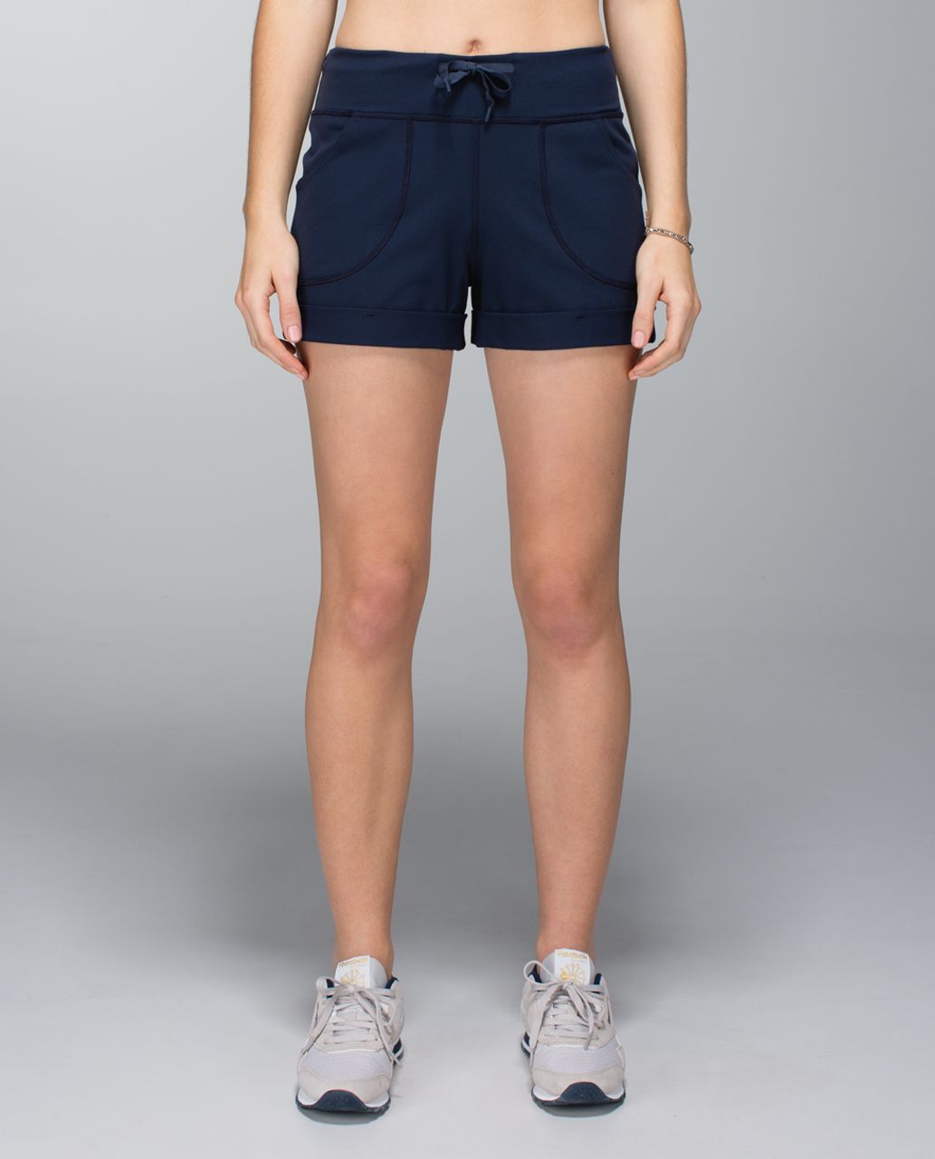 Lululemon Still Shorty Short - Inkwell