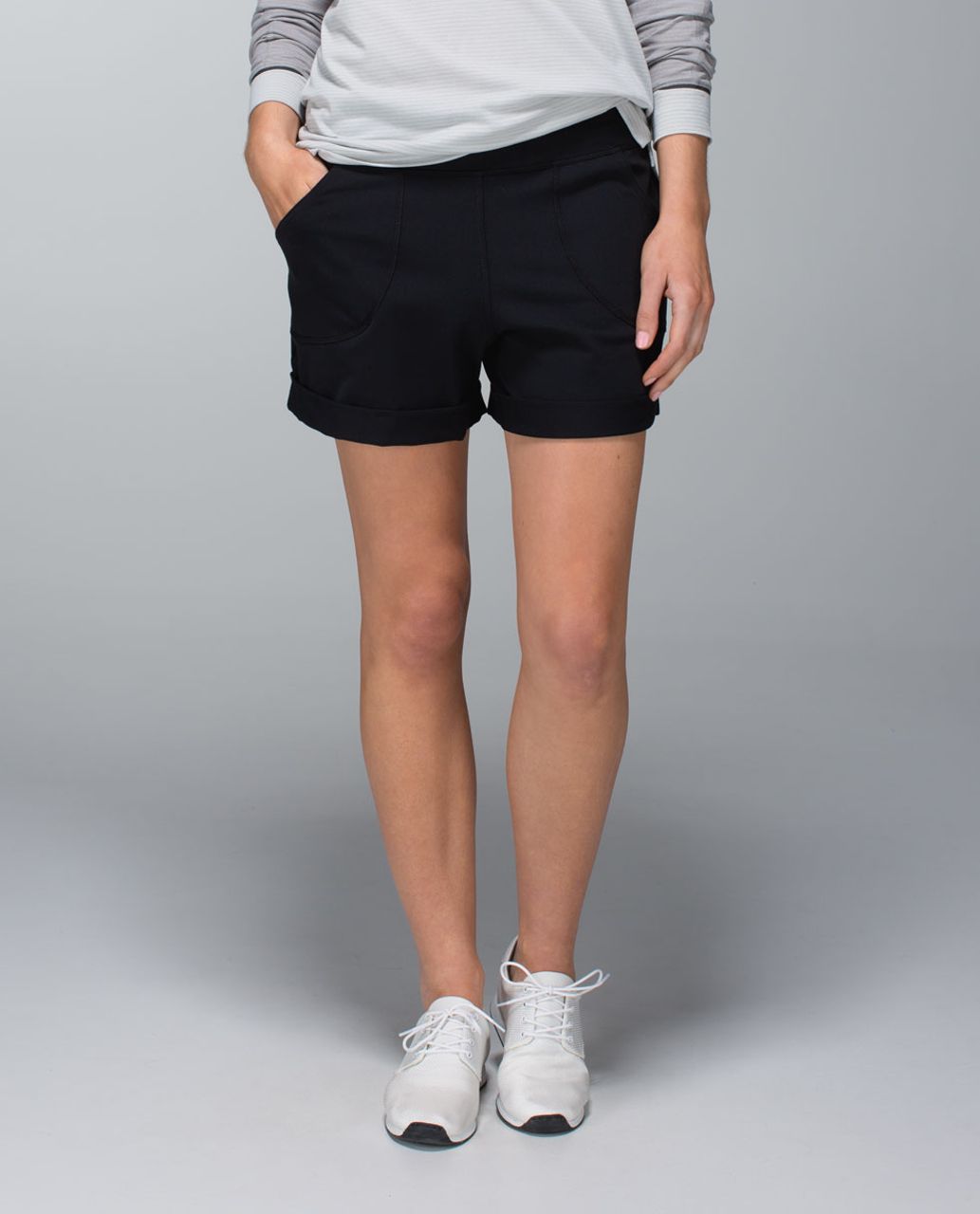 Lululemon Still Shorty Short - Black