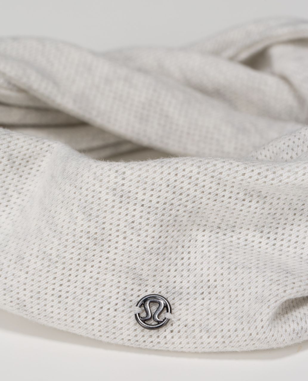 Lululemon Sun Salute Headwrap - Heathered White