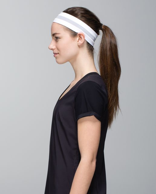 Lululemon Fly Away Tamer Headband II (Wee are from Space Nimbus Battleship)  : Buy Online at Best Price in KSA - Souq is now : Beauty