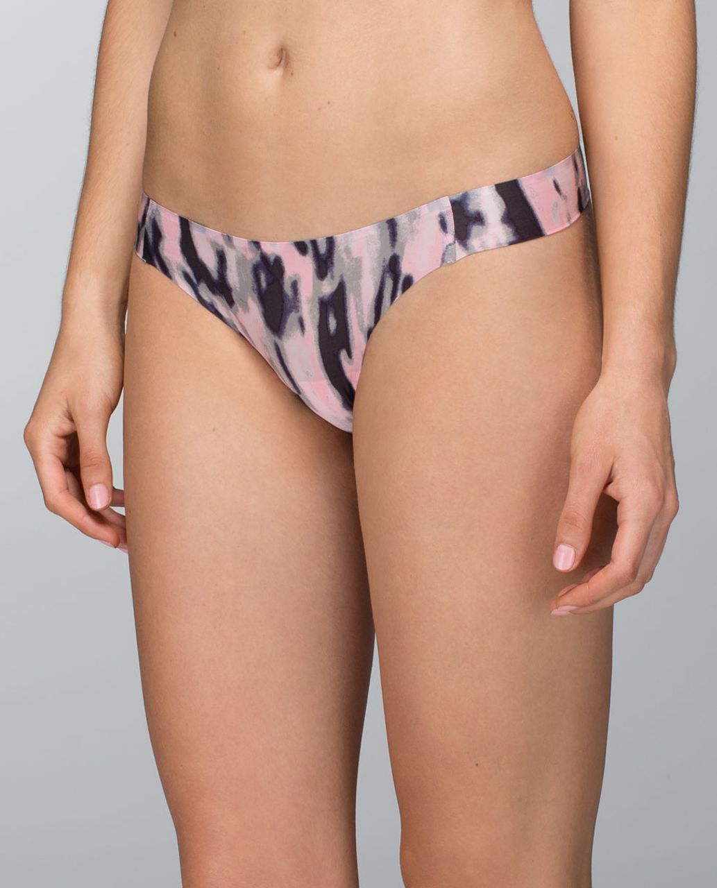 Lululemon Light As Air Thong - Wamo Camo Barely Pink