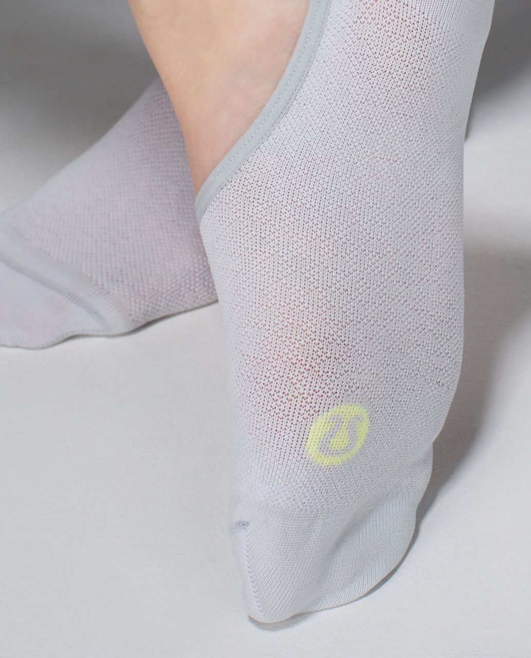 Lululemon Women's No-Sock Sock - Double Diamond Silverspoon