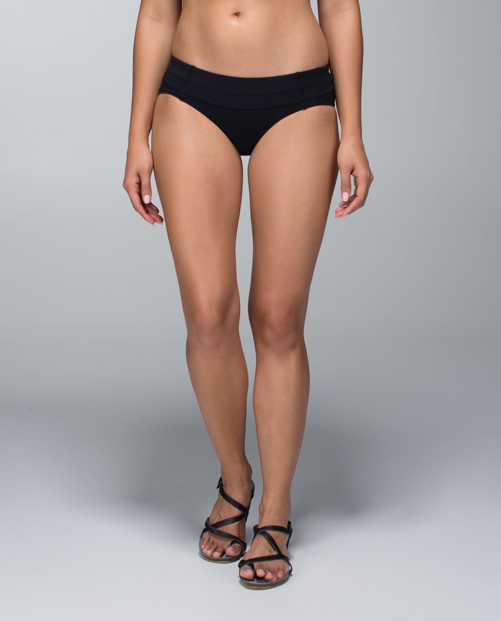 Lululemon Shanti Surf Hipster - Black