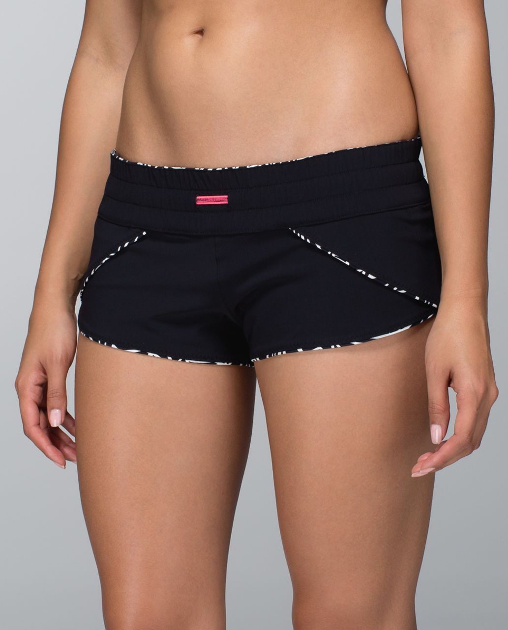 Lululemon Shanti Surf Short Pretty Palm Black Angel Wing Black Lulu Fanatics 9121