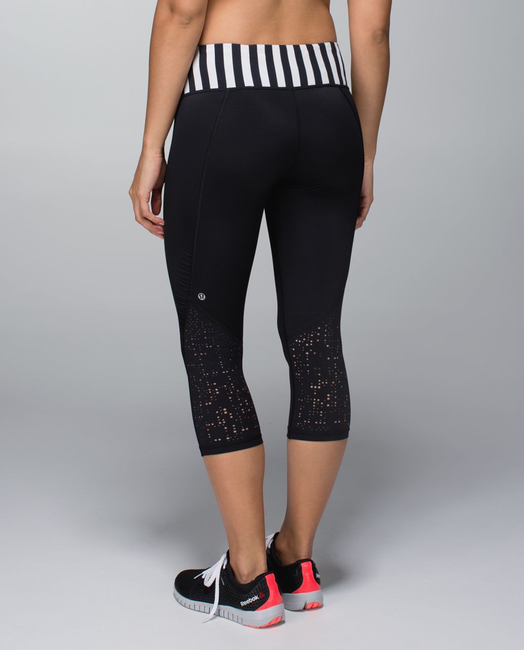 Printed Leggings High Waisted Black and White Color with Striped