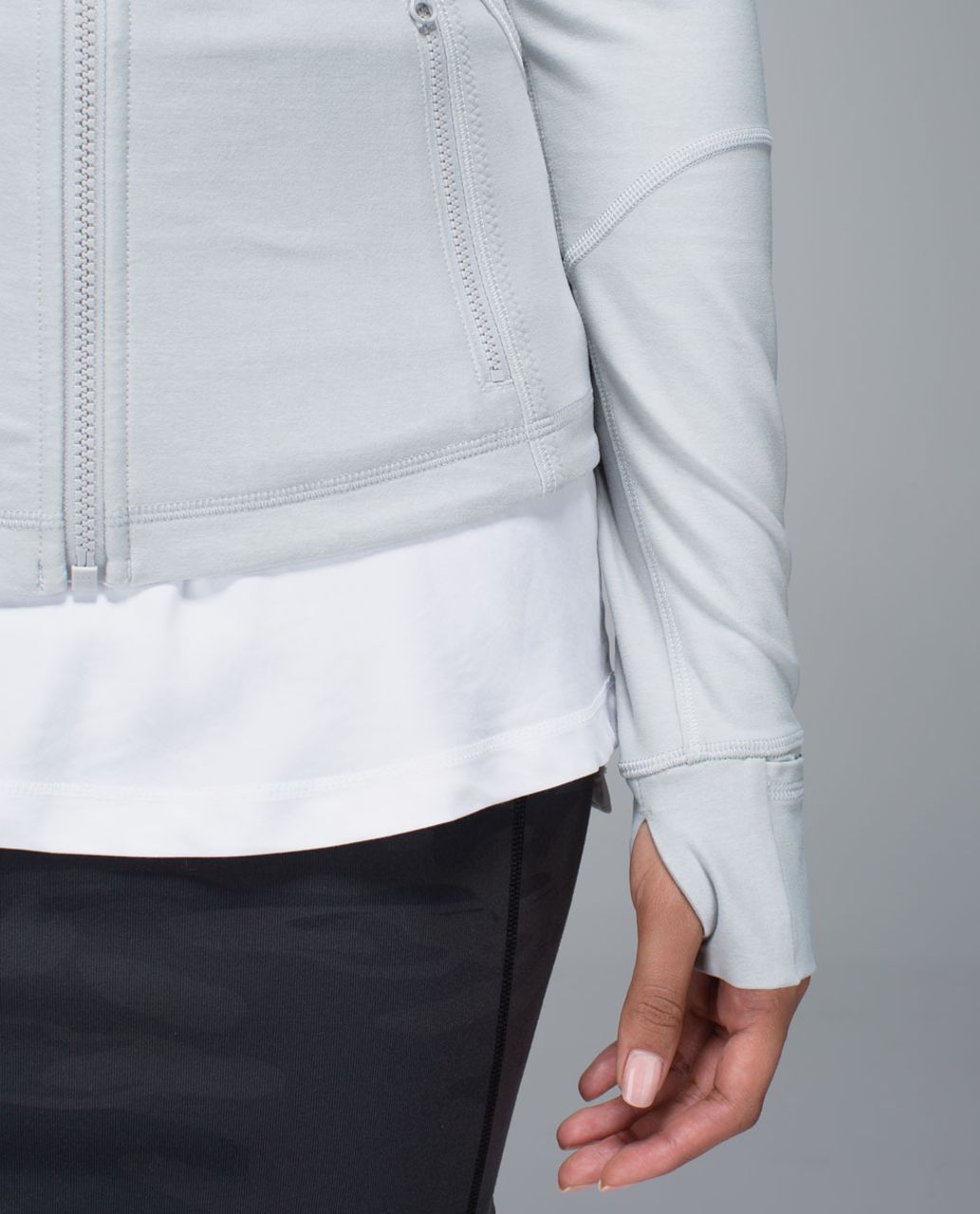 Lululemon Forme Jacket *Cuffins - Heathered Light Grey